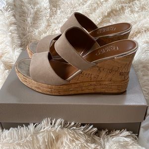 Franco Sarto Fiore Taupe Wedge
